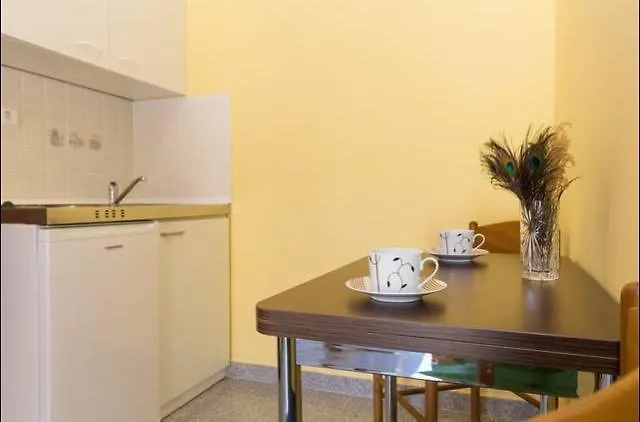 Triglav Studio Apartments Punat Croatia