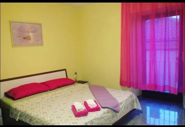 Triglav Studio Apartments Punat Hırvatistan